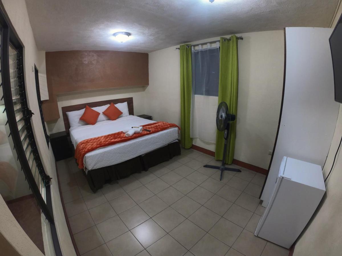 Hotel Don Felipe Guatemala City ภายนอก รูปภาพ